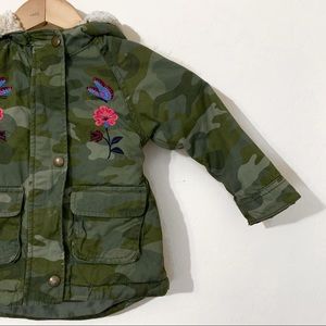 Old Navy 2T Green Camp Print Puffer Jacket